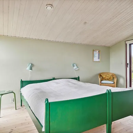 Spacious Surrounded By Forest * Mesinge